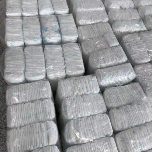 自創(chuàng)業(yè)以來(lái)致力于衛(wèi)生用品的改良于更新,公司新引進(jìn)具有世界水平的